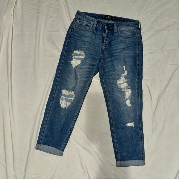 Hollister Denim - Hollister Low-Rise Crop Boyfriend “Hollister Vintage Stretch” Distressed Jeans